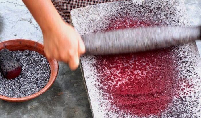 Was cake icing traditionally made from insects